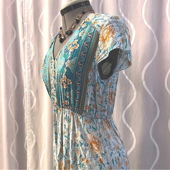 Blue Floral Maxi Dress - Picture 5 of 5